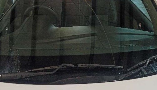 2019 Hyundai Verna 1.6 VTVT SX, Petrol, Manual, 42,303 km, Front windshield - Minor spot on windshield