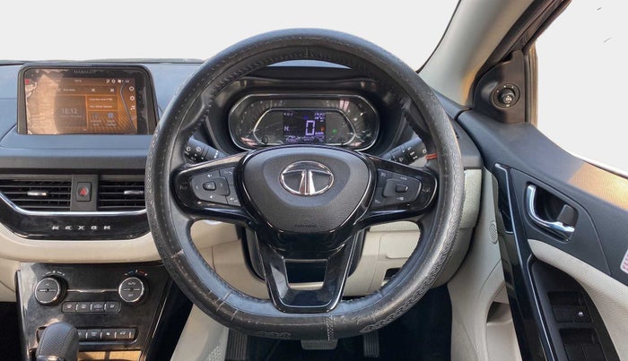 2021 Tata NEXON XZA PLUS (O) PETROL, Petrol, Automatic, 25,382 km, Steering Wheel Close Up