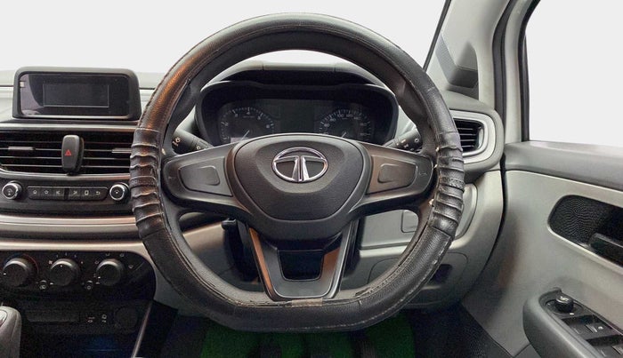 2020 Tata ALTROZ XM PETROL, Petrol, Manual, 37,041 km, Steering Wheel Close Up
