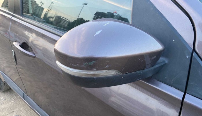 2017 Tata Tiago XZ PETROL, CNG, Manual, 65,042 km, Right rear-view mirror - Indicator light has minor damage