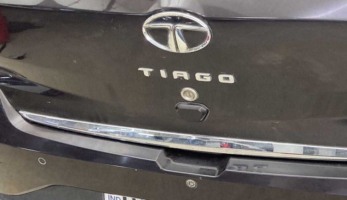 2022 Tata Tiago XT CNG, CNG, Manual, 34,404 km, Dicky (Boot door) - Minor scratches