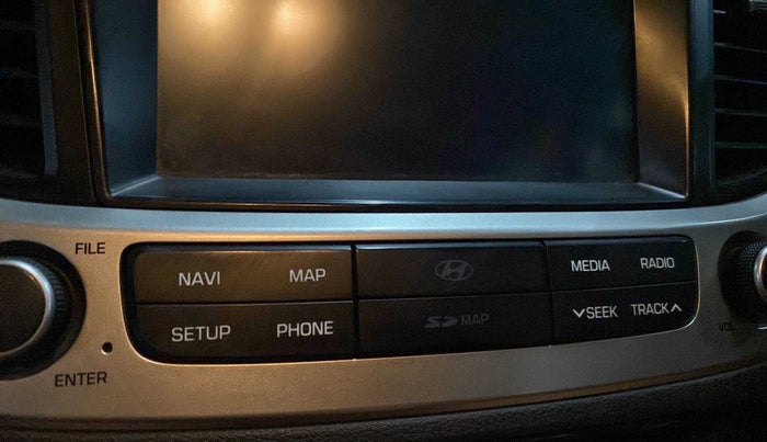 2018 Hyundai Verna 1.6 VTVT SX O, CNG, Manual, 83,350 km, Infotainment system - GPS Card not working/missing