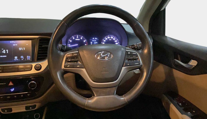 2018 Hyundai Verna 1.6 VTVT SX O, CNG, Manual, 83,350 km, Steering Wheel Close Up