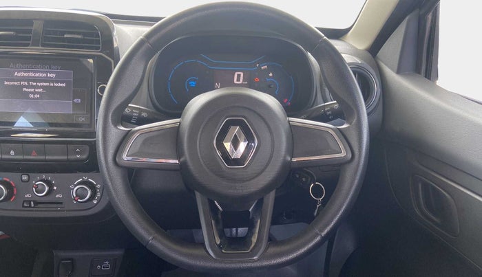 2021 Renault Kwid RXT 1.0 AMT (O), Petrol, Automatic, 8,934 km, Steering Wheel Close Up