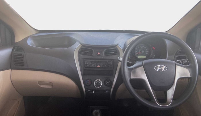 2017 Hyundai Eon ERA PLUS (O), Petrol, Manual, 32,420 km, Dashboard
