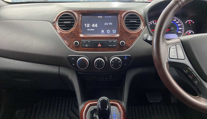 2017 Hyundai Grand i10 SPORTZ (O) AT 1.2 KAPPA VTVT, Petrol, Automatic, 52,543 km, Air Conditioner