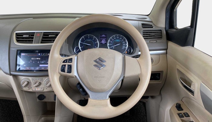 2018 Maruti Ertiga ZDI+ 1.3, Diesel, Manual, 43,814 km, Steering Wheel Close Up