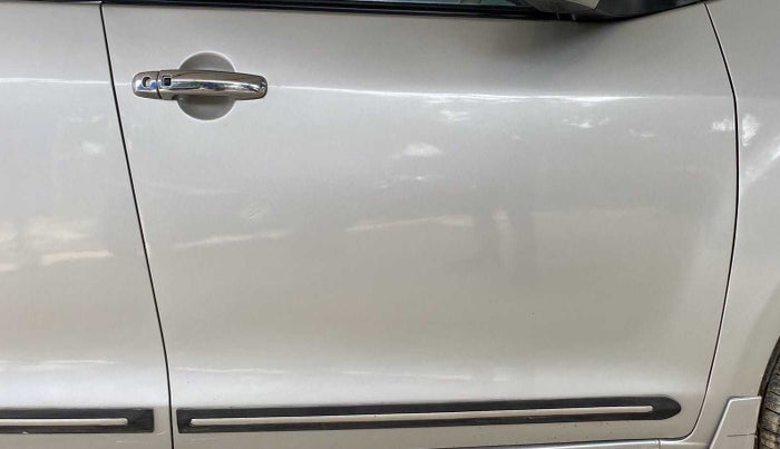 2018 Maruti Ertiga ZDI+ 1.3, Diesel, Manual, 43,814 km, Driver-side door - Minor scratches