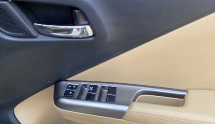 2015 Honda City 1.5L I-VTEC VX CVT, Petrol, Automatic, 30,852 km, Driver Side Door Panels Control