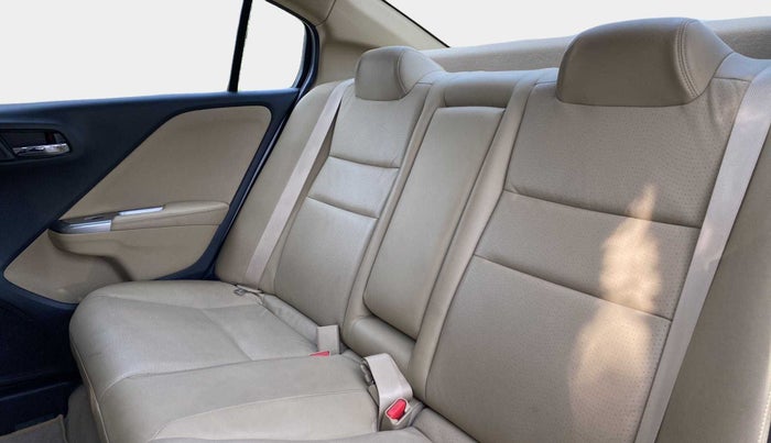 2015 Honda City 1.5L I-VTEC VX CVT, Petrol, Automatic, 30,852 km, Right Side Rear Door Cabin