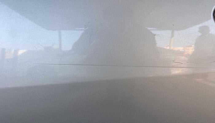 2018 Datsun Go T, Petrol, Manual, 16,796 km, Front passenger door - Slightly dented