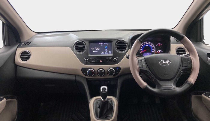 2017 Hyundai Grand i10 SPORTZ (O) 1.2 KAPPA VTVT, Petrol, Manual, 27,400 km, Dashboard