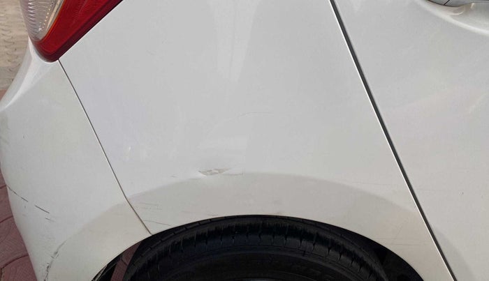 2013 Hyundai Grand i10 SPORTZ 1.2 KAPPA VTVT, Petrol, Manual, 65,081 km, Right quarter panel - Minor scratches