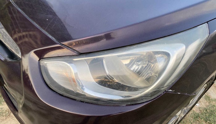 2013 Hyundai Verna FLUIDIC 1.6 CRDI SX, Diesel, Manual, 66,988 km, Left headlight - Minor scratches