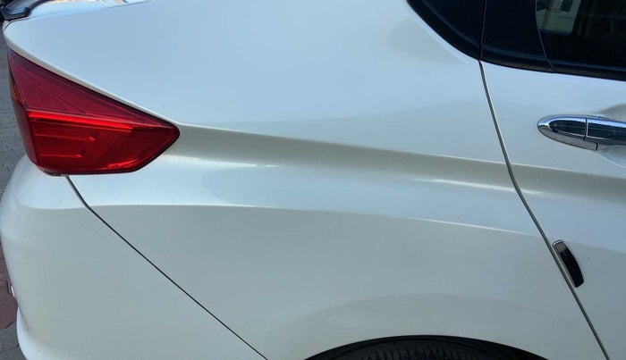 2018 Honda City 1.5L I-VTEC V MT, Petrol, Manual, 90,267 km, Right quarter panel - Slightly dented