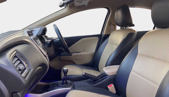2018 Honda City 1.5L I-VTEC V MT, Petrol, Manual, 90,267 km, Right Side Front Door Cabin