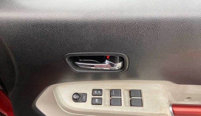 2017 Maruti IGNIS ZETA 1.2 DUAL TONE, Petrol, Manual, 41,045 km, Driver Side Door Panels Control
