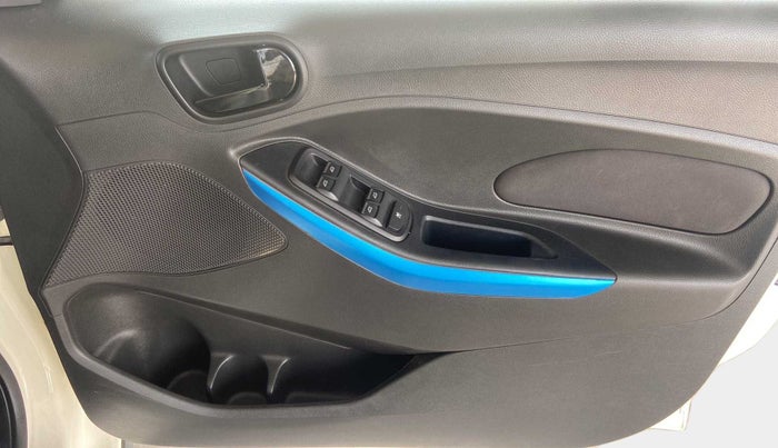 2021 Ford FREESTYLE TITANIUM PLUS 1.2 PETROL, Petrol, Manual, 22,658 km, Driver Side Door Panels Control