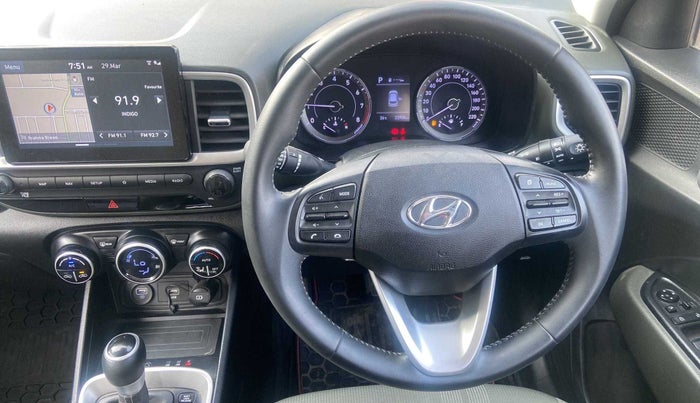 2020 Hyundai VENUE SX PLUS 1.0 TURBO DCT, Petrol, Automatic, 22,906 km, Steering Wheel Close Up