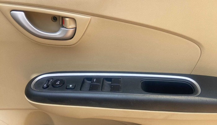 2018 Honda Amaze 1.2L I-VTEC VX CVT, Petrol, Automatic, 18,466 km, Driver Side Door Panels Control