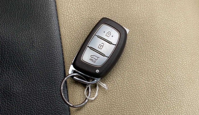 2015 Hyundai Elite i20 ASTA 1.2, Petrol, Manual, 9,217 km, Key Close Up