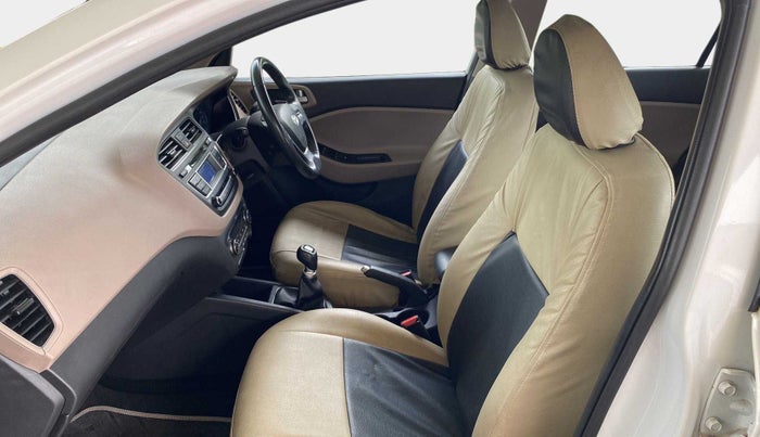 2015 Hyundai Elite i20 ASTA 1.2, Petrol, Manual, 9,217 km, Right Side Front Door Cabin