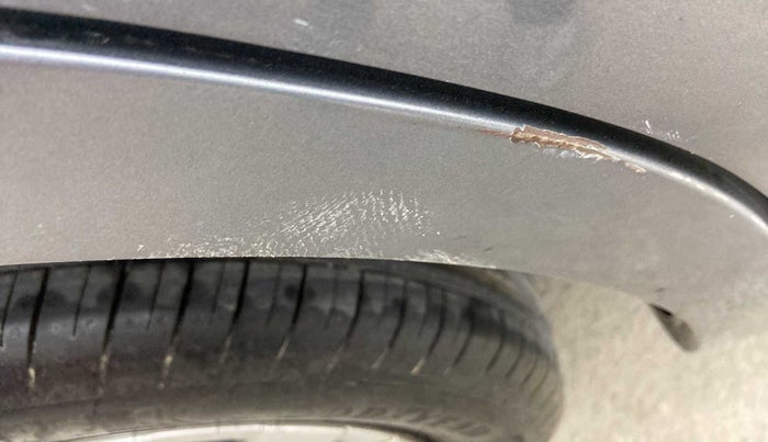 2016 Toyota Etios Liva G, Petrol, Manual, 19,716 km, Right quarter panel - Minor scratches