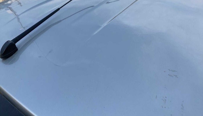 2017 Datsun Redi Go S, Petrol, Manual, 57,092 km, Roof - Antenna has minor damage