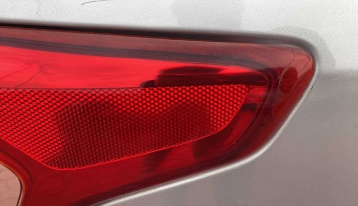2015 Hyundai Xcent S 1.2, Petrol, Manual, 60,229 km, Right tail light - Minor damage