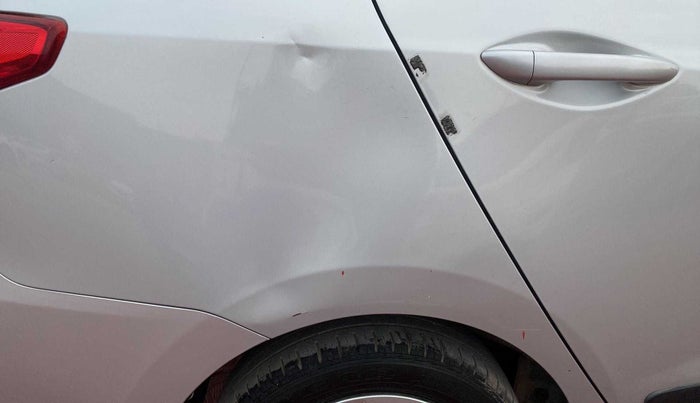 2015 Hyundai Xcent S 1.2, Petrol, Manual, 60,229 km, Right quarter panel - Slightly dented