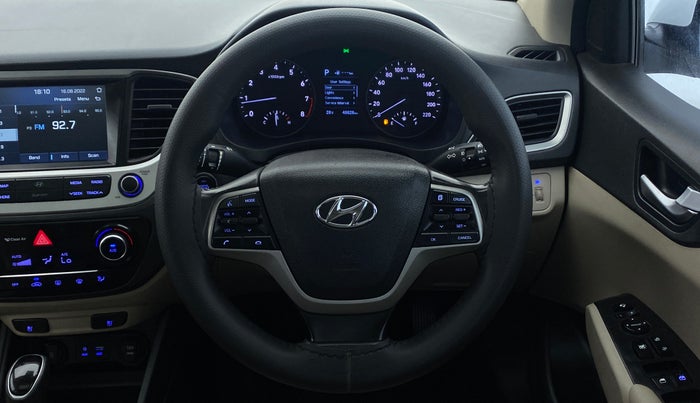 2017 Hyundai Verna 1.6 SX VTVT AT (O), Petrol, Automatic, 49,336 km, Steering Wheel Close Up