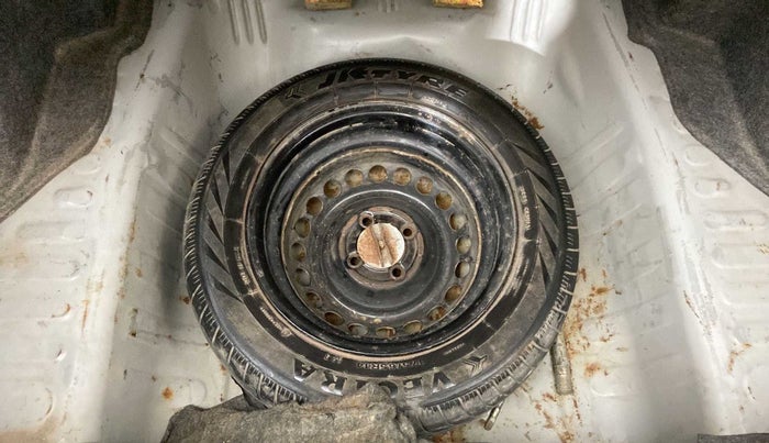 2019 Honda Amaze 1.2L I-VTEC S, Petrol, Manual, 60,688 km, Boot floor - Slight discoloration