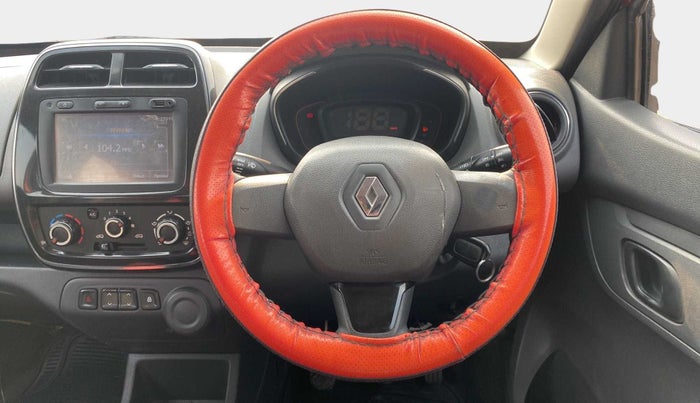 2016 Renault Kwid RXT 0.8 (O), CNG, Manual, 79,843 km, Steering Wheel Close Up