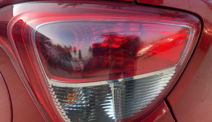 2018 Hyundai Grand i10 SPORTZ AT 1.2 KAPPA VTVT, Petrol, Automatic, 19,039 km, Left tail light - Minor scratches