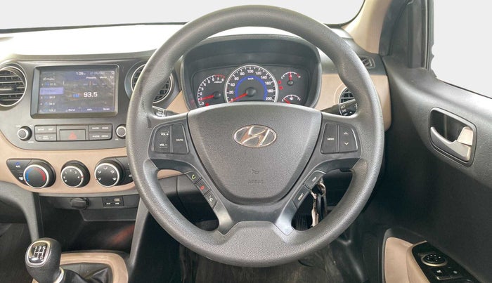 2017 Hyundai Grand i10 SPORTZ (O) 1.2 KAPPA VTVT, Petrol, Manual, 19,137 km, Steering Wheel Close Up