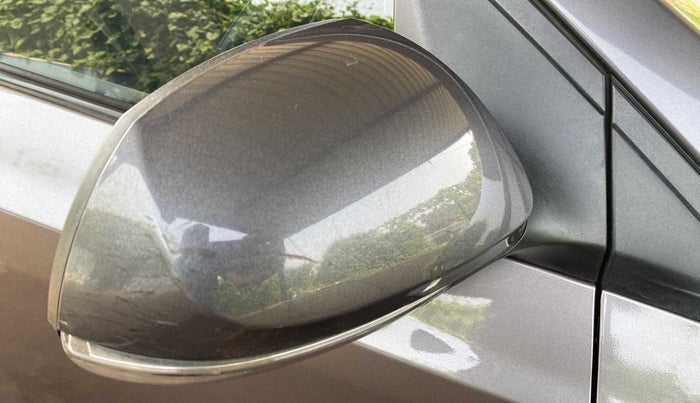 2017 Hyundai Grand i10 SPORTZ (O) 1.2 KAPPA VTVT, Petrol, Manual, 19,137 km, Right rear-view mirror - Minor scratches