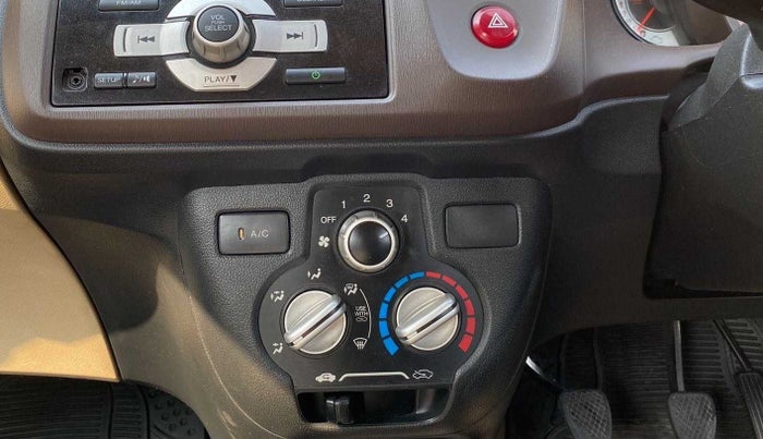 2012 Honda Brio S MT, Petrol, Manual, 55,087 km, AC Unit - Directional switch has minor damage