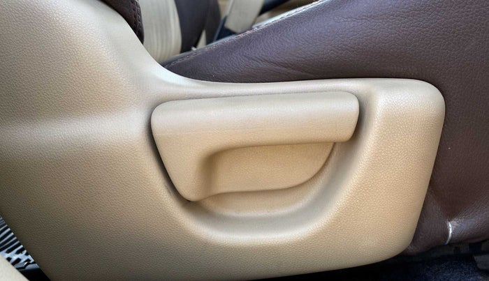 2012 Honda Brio S MT, Petrol, Manual, 55,087 km, Driver Side Adjustment Panel