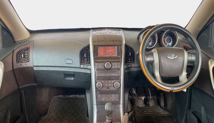 2012 Mahindra XUV500 W8, Diesel, Manual, 47,820 km, Dashboard