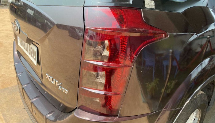 2012 Mahindra XUV500 W8, Diesel, Manual, 47,820 km, Right tail light - < 2 inches,no. = 2