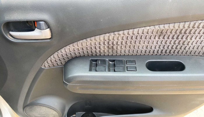 2014 Maruti Ritz VXI, Petrol, Manual, 59,572 km, Driver Side Door Panels Control
