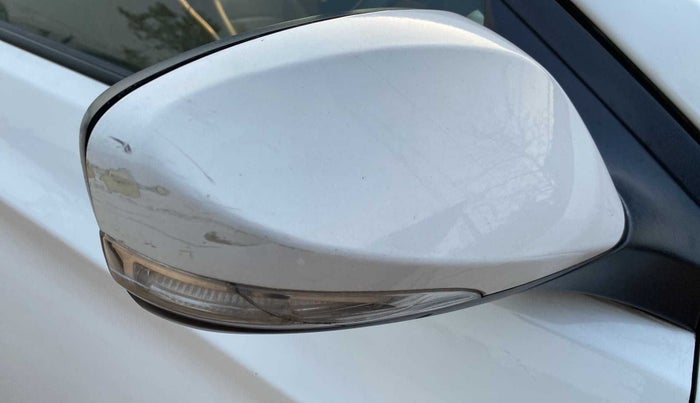 2016 Hyundai Verna FLUIDIC 4S 1.6 VTVT SX, Petrol, Manual, 54,877 km, Right rear-view mirror - Indicator light not working