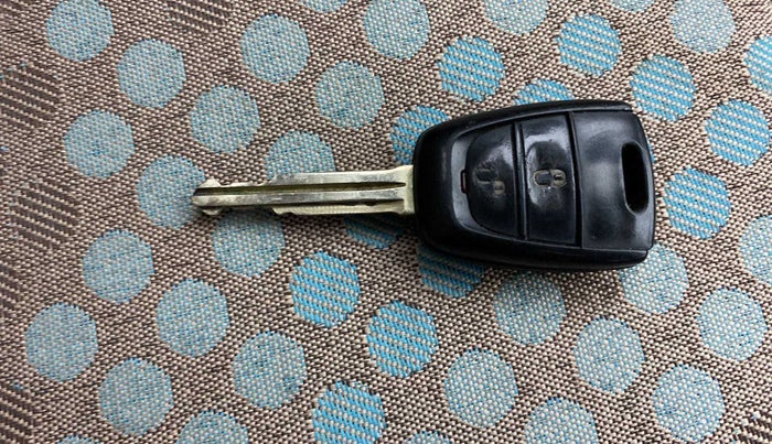 2015 Hyundai Eon 1.0 MAGNA +, Petrol, Manual, 23,371 km, Key Close Up