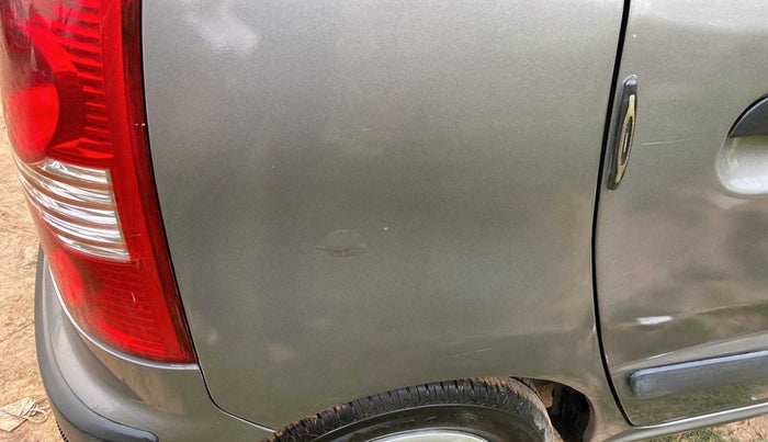 2012 Hyundai Santro Xing GLS, Petrol, Manual, 93,815 km, Right quarter panel - Paint has minor damage