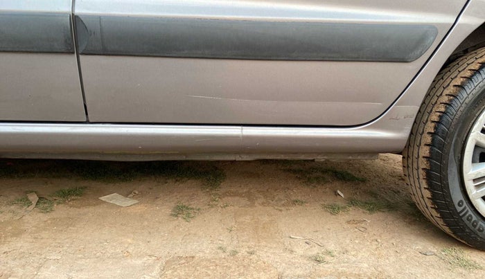 2012 Hyundai Santro Xing GLS, Petrol, Manual, 93,815 km, Left running board - Minor scratches