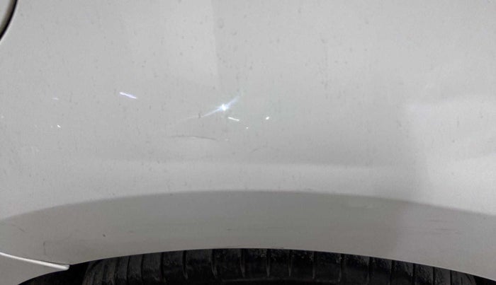 2017 Volkswagen Ameo TRENDLINE 1.2L, Petrol, Manual, 67,731 km, Right quarter panel - Minor scratches