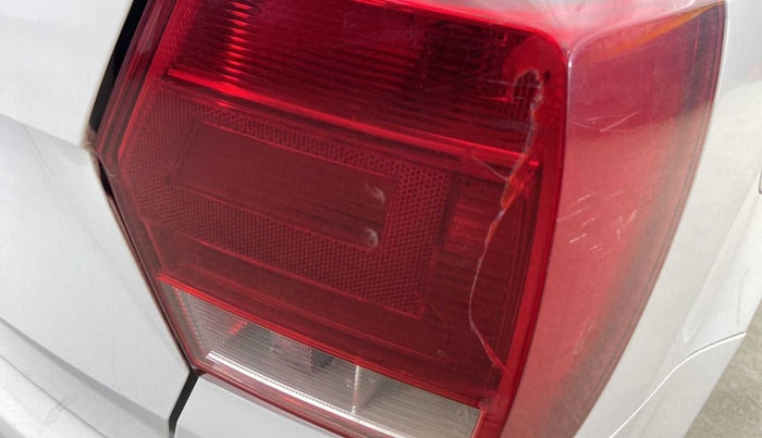 2017 Volkswagen Ameo TRENDLINE 1.2L, Petrol, Manual, 67,731 km, Right tail light - Minor damage