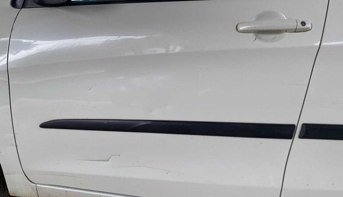 2018 Maruti Celerio VXI (O), Petrol, Manual, 74,436 km, Front passenger door - Slightly dented