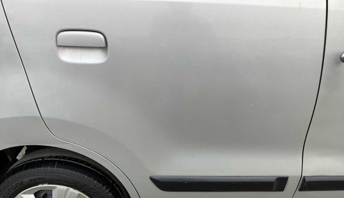 2015 Maruti Wagon R 1.0 VXI, Petrol, Manual, 64,708 km, Right rear door - Minor scratches