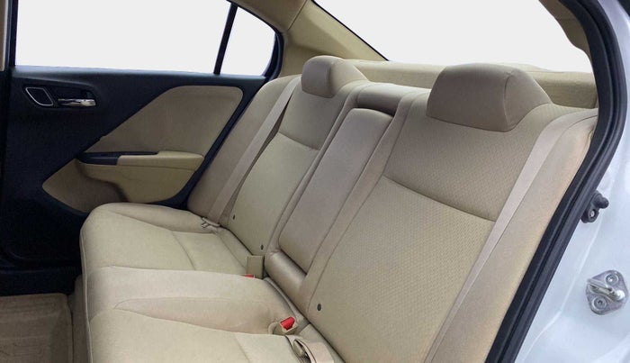 2017 Honda City 1.5L I-VTEC V MT, Petrol, Manual, 61,366 km, Right Side Rear Door Cabin